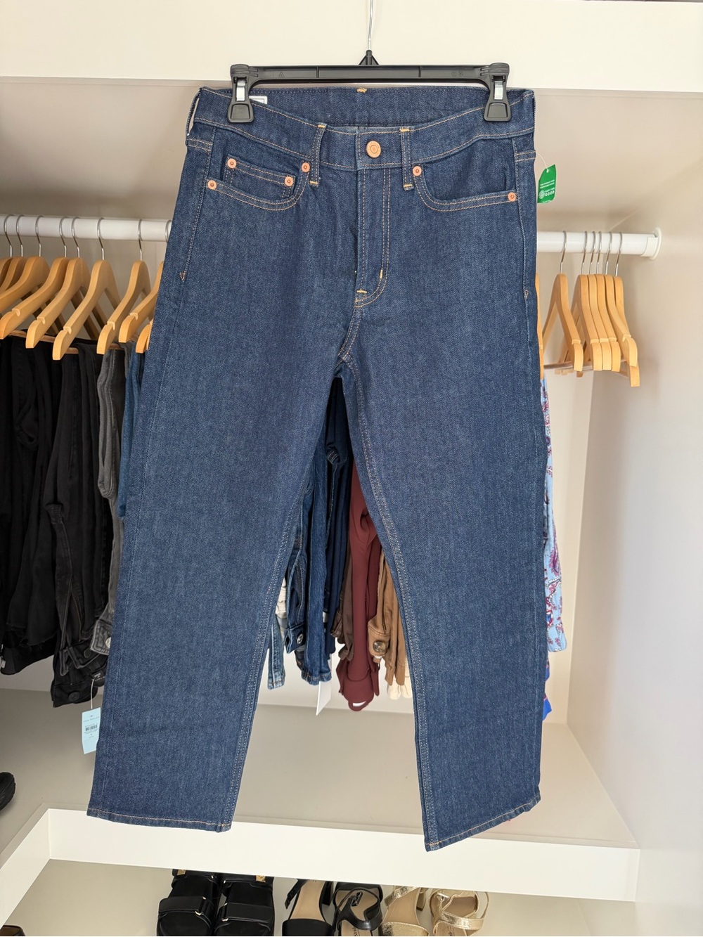 GAP Straight-Leg Women’s Jeans in Indigo Blue
